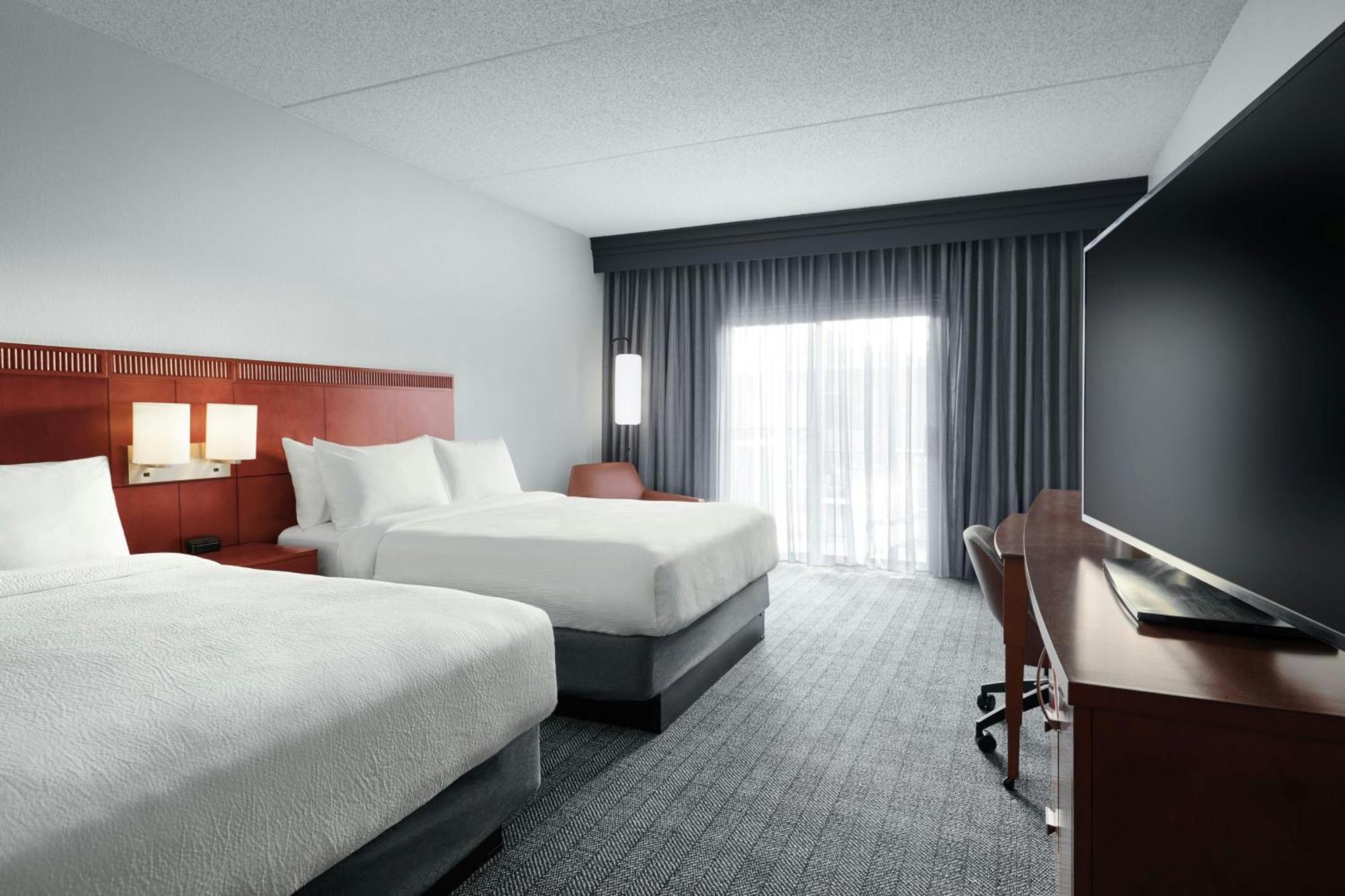 Hotel Courtyard St. Louis Westport Plaza Maryland Heights Exterior foto