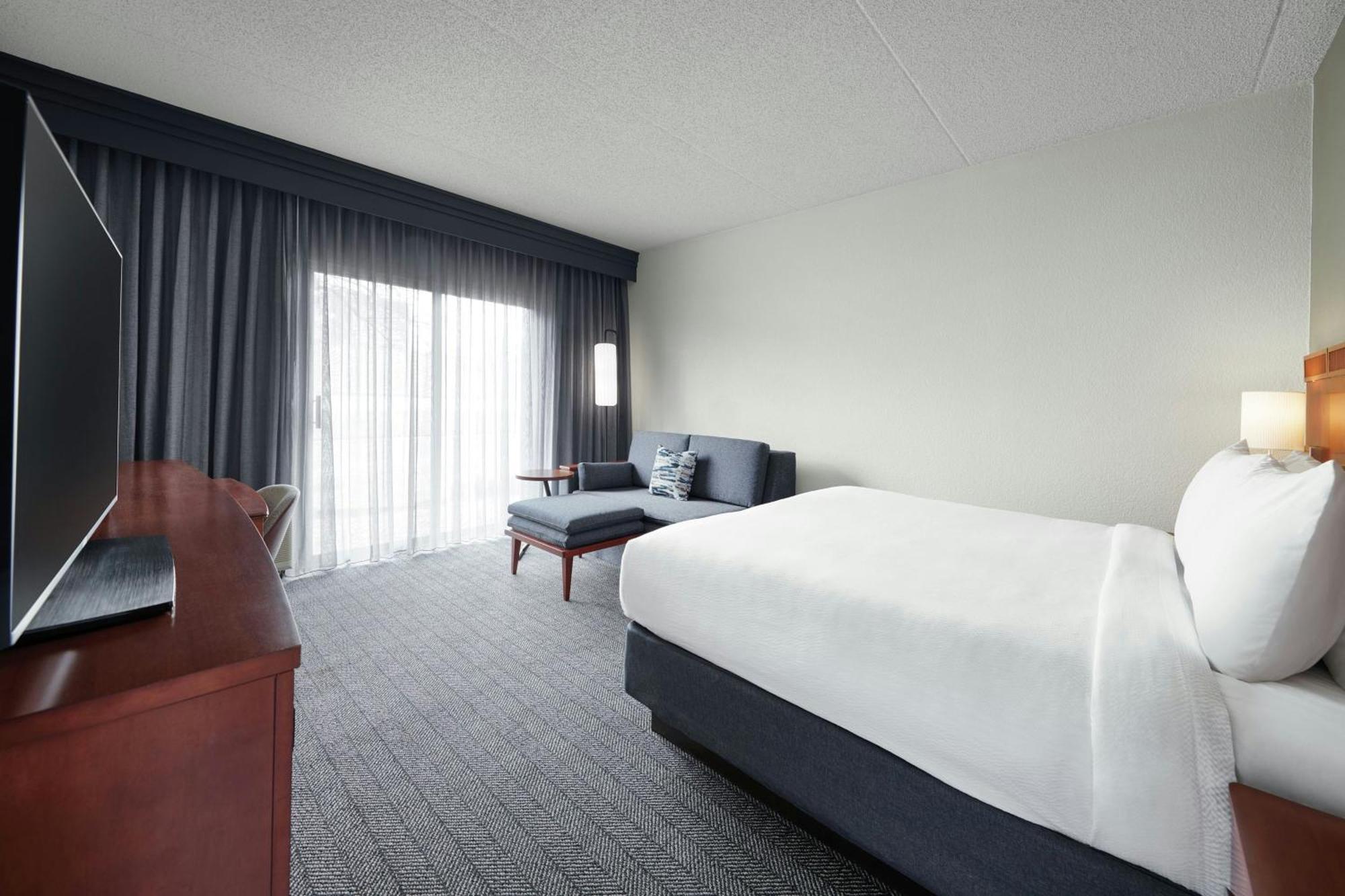 Hotel Courtyard St. Louis Westport Plaza Maryland Heights Exterior foto